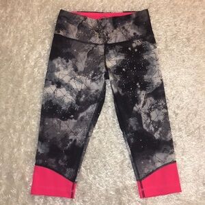 🔸 90 Degrees Crop Pants